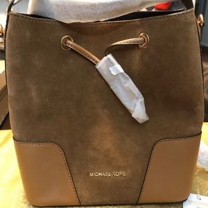 Michael Kors bucket bag